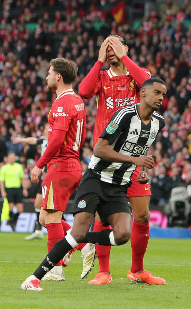 的多重压力 的多重压力